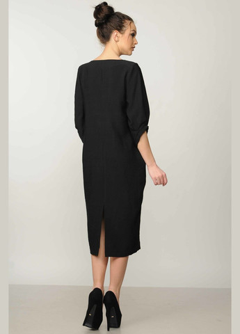 Черное повседневный свободное платье меди с асимметричным рукавом 3/4 и карманами создано из искусственного льна (пл 14.1-06/18) RiMari