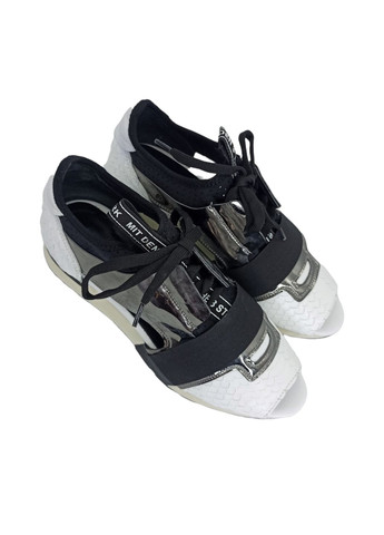 Білі літні кросівки (р) шкіра 0-1-1-62420-06 Tucino
