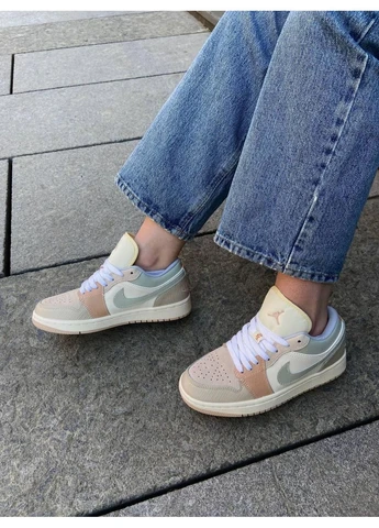 Бежевые летние кроссовки nike air jordan 1 low beige найк аир джордан No Brand