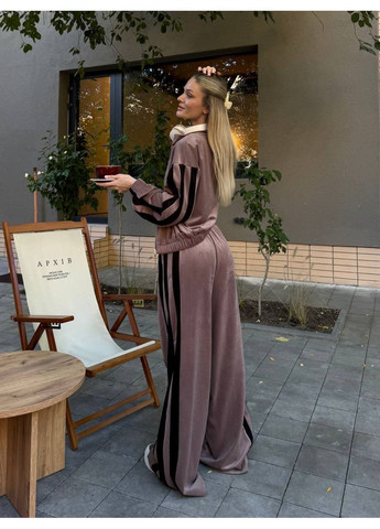 Жіночий спортивний костюм No Brand (366452473)