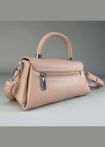 Жіноча сумка з внутрішніми кишенями та регульованим плечовим ременем рожева Alex&Mia (324114019)