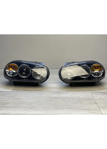 Передние фары Volkswagen 4 (1997-2003) тюнингованные черные (ЦЕНА ЗА ПАРУ) Tuning-Tec Golf (398175432)