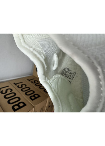 Білі Осінні кросівки чоловічі adidas yeezy 350 white cream адідас ізі буст No Brand