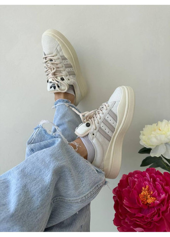 Бежевые демисезонные кроссовки мужские adidas campus x bad bunny beige адидас кампус No Brand