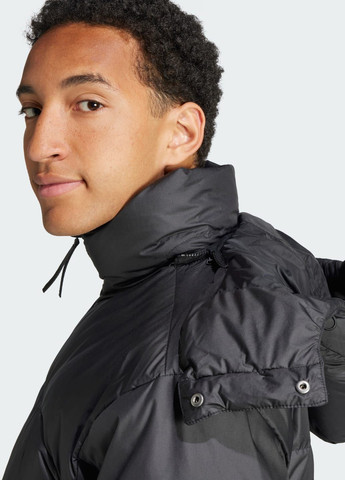 Черная демисезонная пуховик big baffle adidas