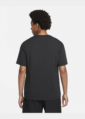 Бежева футболка m nrg acg ss lbr tee Nike