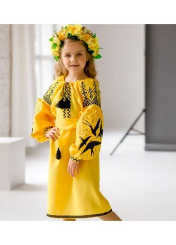 Жёлтая платье вышиванка для девочки ласточки желто-черное (359472832)