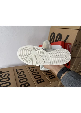 Бежевые демисезонные кроссовки мужские nike sb dunk laces pack/regal beige найк сб данк бежевые No Brand