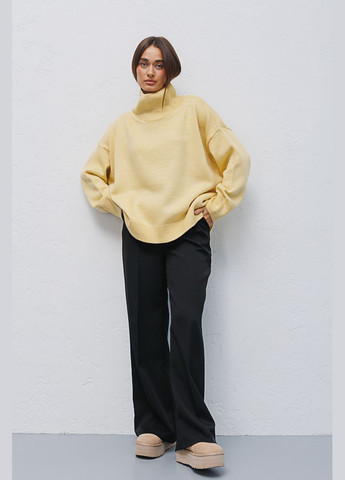 Жовтий жіночий трикотажні светри oversize кольору джинс з розрізами з боків Arjen