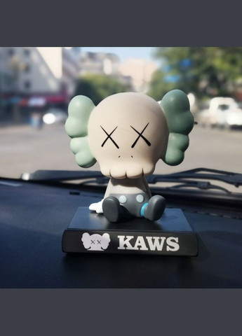 Кавс фігурка вуличний друг Kaws мультфільм лялька автомобільна прикраса 10 см Shantou (290708197)