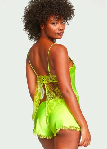 Салатовий піжама комплект stretch satin and lace cami set m Victoria's Secret