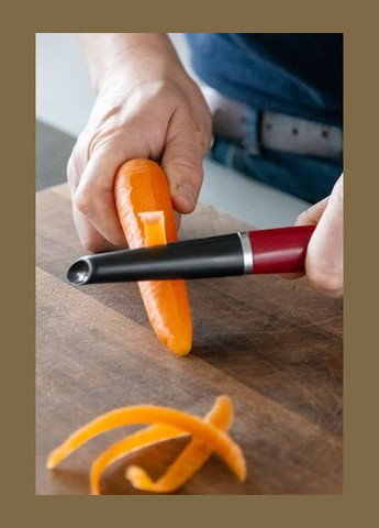 Овочечистка вертикальна Coreline KAG112OHERE 21.9 см червона KitchenAid (364755655)