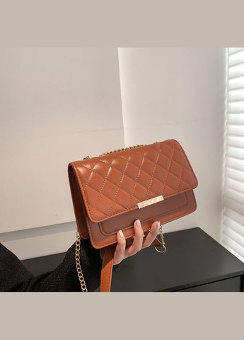 Жіноча класична сумка 1613 стьобана крос-боді через плече коричнева No Brand (303323096)