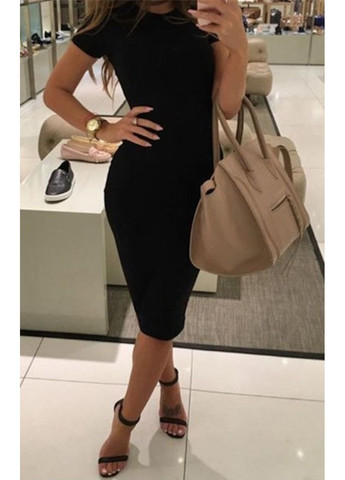 Чорна платье, колір чорний No Brand