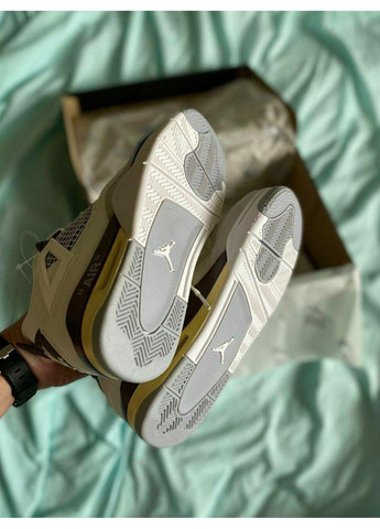 Сірі Осінні кросівки чоловічі nike air jordan 4 white grey brown найк аір джордан No Brand