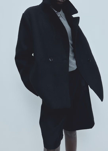 Черная демисезонная куртка H&M