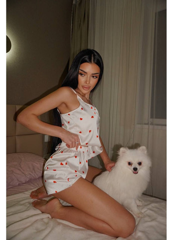 Белая шелковая женская пижама Osoblyva