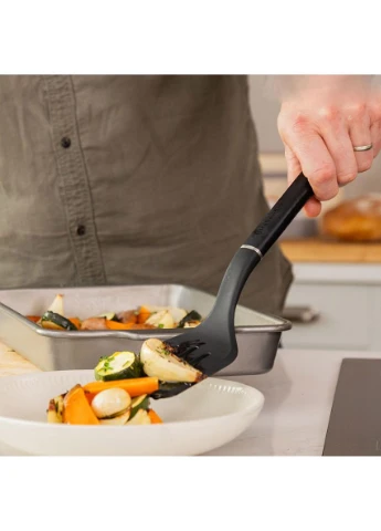 Лопатка з прорізами Classic KHH002OHOBEG 34 см чорна KitchenAid (382715330)