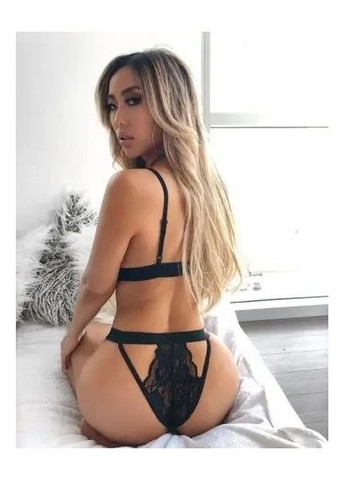 Черный демисезонный сексуальное нижнее женское кружевное белье с вырезами. эротический комплект нижнего белья для соблазна China