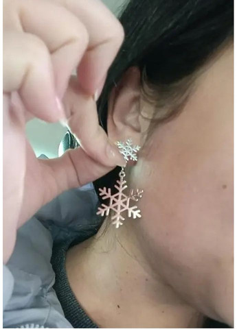 Стильні сріблясті сережки новорічні сніжинки, 1659 No Brand (367960479)
