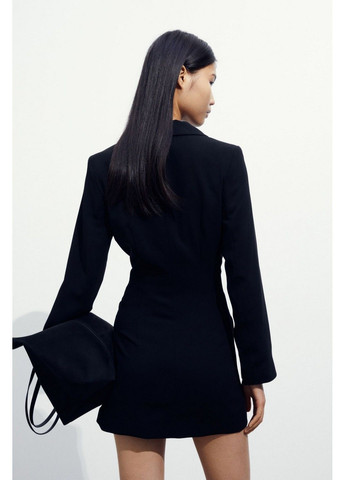 Черное деловое платье-пиджак H&M однотонное