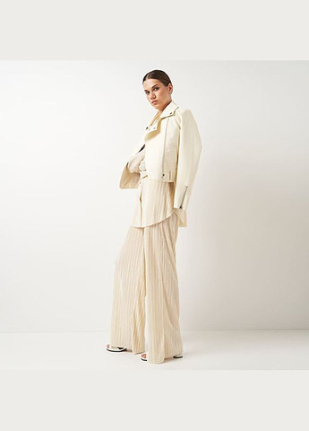 Белая демисезонная женская куртка a-sona k12361m. Ricco Grande