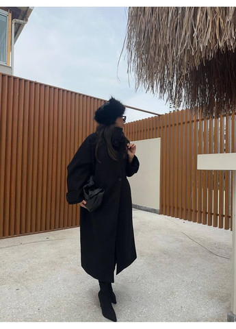 Чорне зимнє Жіноче вільне зимове пальто оверсайз KaraMix