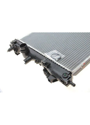 Радиатор охлаждения Opel Astra J 1.4/1.6T 10 37002485 RU63 No Brand (354759192)