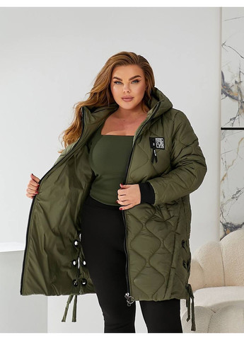 Оливковая (хаки) зимняя куртка-пальто плащевка лаке на синтепоне 250,стеганая с глубоким капюшоном и карманами Україна