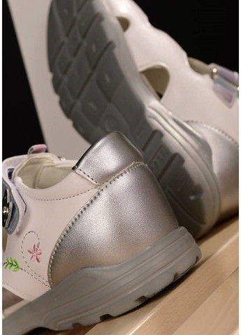 Белые босоножки детские кожаные белые Tom.M