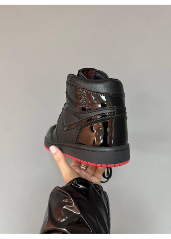 Чорні Осінні кросівки чоловічі nike air jordan high patent black red найк аір джордан No Brand
