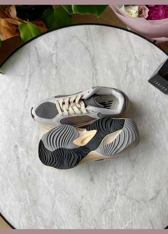 Сірі всесезонні кросівки Vakko -