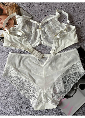 Білий жноча білизна зі стрепами комплект молочний Lanny Mode