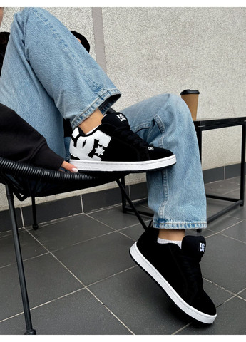 Чорно-білі Осінні кросівки чоловічі і жіночі dc shoes court graffik black white | дс шуз чорно-білі No Brand
