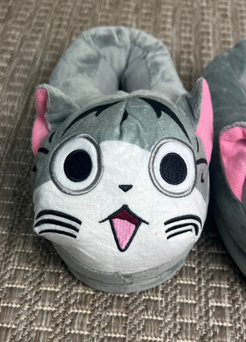 Серые домашние тапочки котик чи плюшевые для мальчиков нескользящая подошва My Kigu