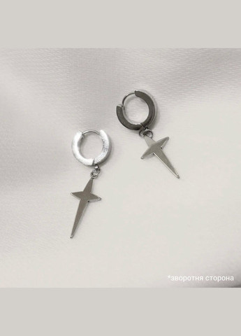 Набор сережек в форме объемной длинной звезды унисекс серебристые кэжуал стиль стритстайл однотонные y2k аниме к-поп панк рок No Brand (337715899)