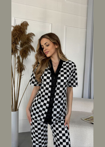 Чорна всесезон жіноча піжама футболка + штани FINO Mode