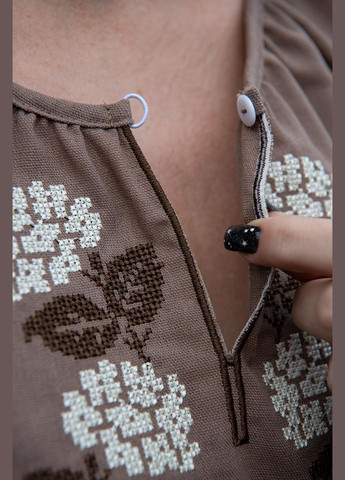 Кофейная женская кофейная льняная вышиванка с вышивкой узор орнамент приталенная, свободная, прямой лен (325451637)