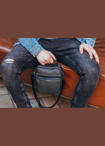 Черная сумка-кроссбади мужская из натуральной кожи с наружными карманами Tiding Bag (298569548)
