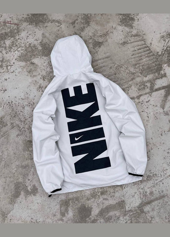 Белая ветровка No Brand