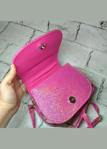 Сумочка детская для девочки лаковая с ремешком Бабочки с пайетками 16,5х13,5х7 см Малиновая No Brand (326051601)