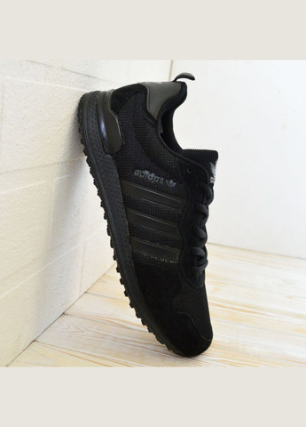 Черные всесезонные кроссовки Vakko