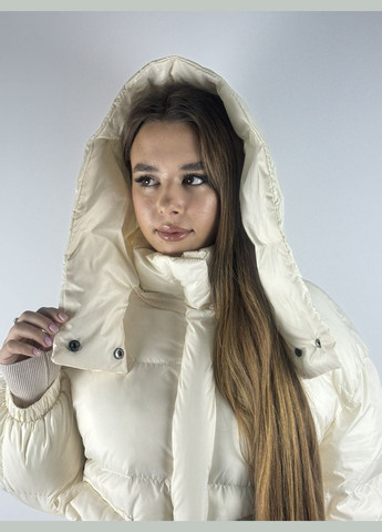 Молочна куртка жіноча, молочного кольору, зимня, наповнювач- біопух, дуже легка і тепла, сучасна модель Object