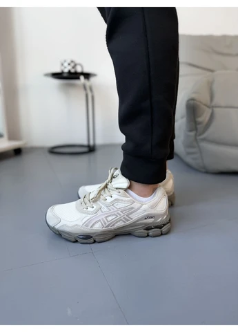 Бежевые демисезонные кроссовки мужские asics gel-nyc cream putty асикс гель нюк бежевые No Brand
