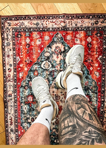 Бежевые демисезонные кроссовки мужские и женские nike runtekk orewood brown light bone | найк рунтекк оревуд бежевые No Brand