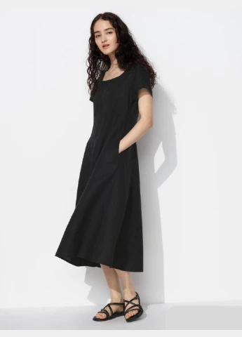 Чорна сукня linen blend (464771) Uniqlo