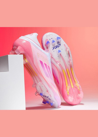 Розовые футбольные бутсы No Brand без шнурков