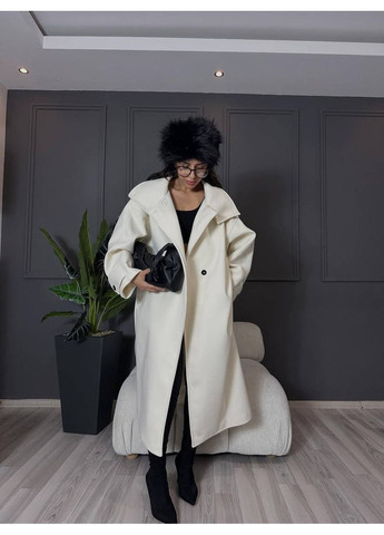 Молочное демисезонное Пальто из кашемира No Brand