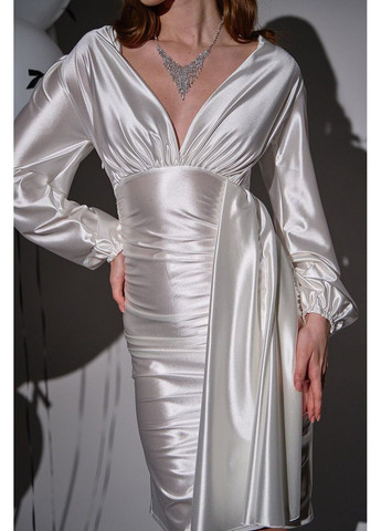 Молочное коктейльное платье праздничное атлас бифлекс 25001 молочное Tanita-Romario