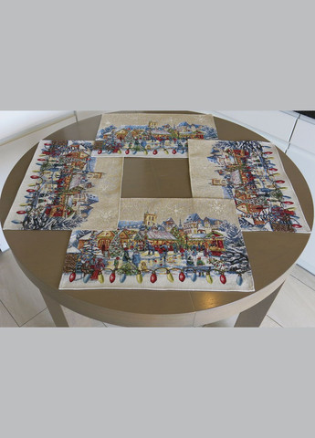 Новорічні серветки під тарілки, гобеленові підтарільники з люрексом Різдвяний ярмарок набір з 2 серветок. Maystat (305411996)